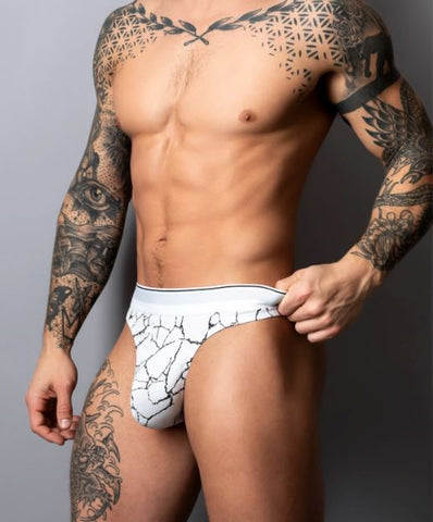 SOO CUMFY THONG BLACK/WHITE S/M
